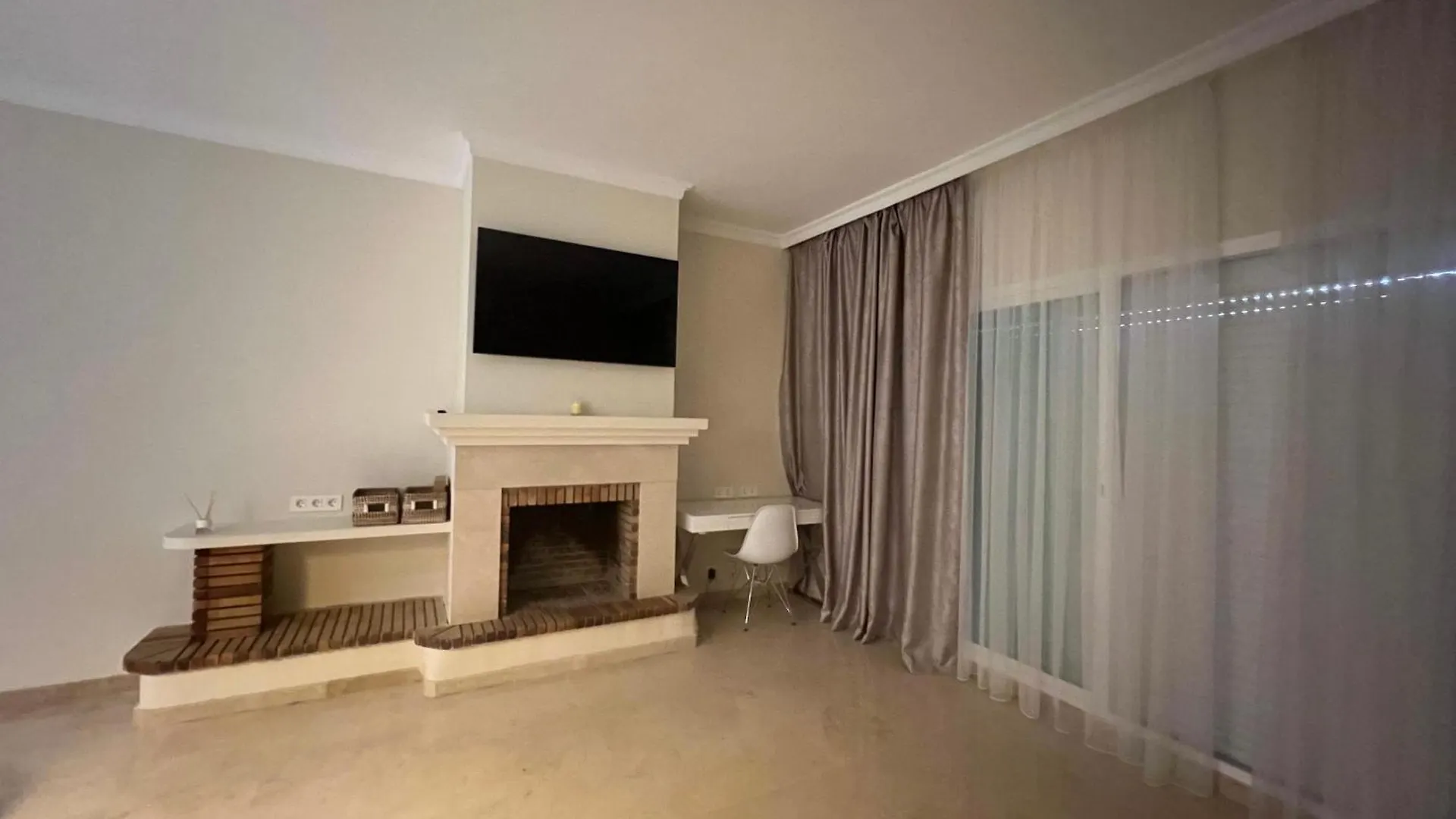 Apartment Park Beach Estepona