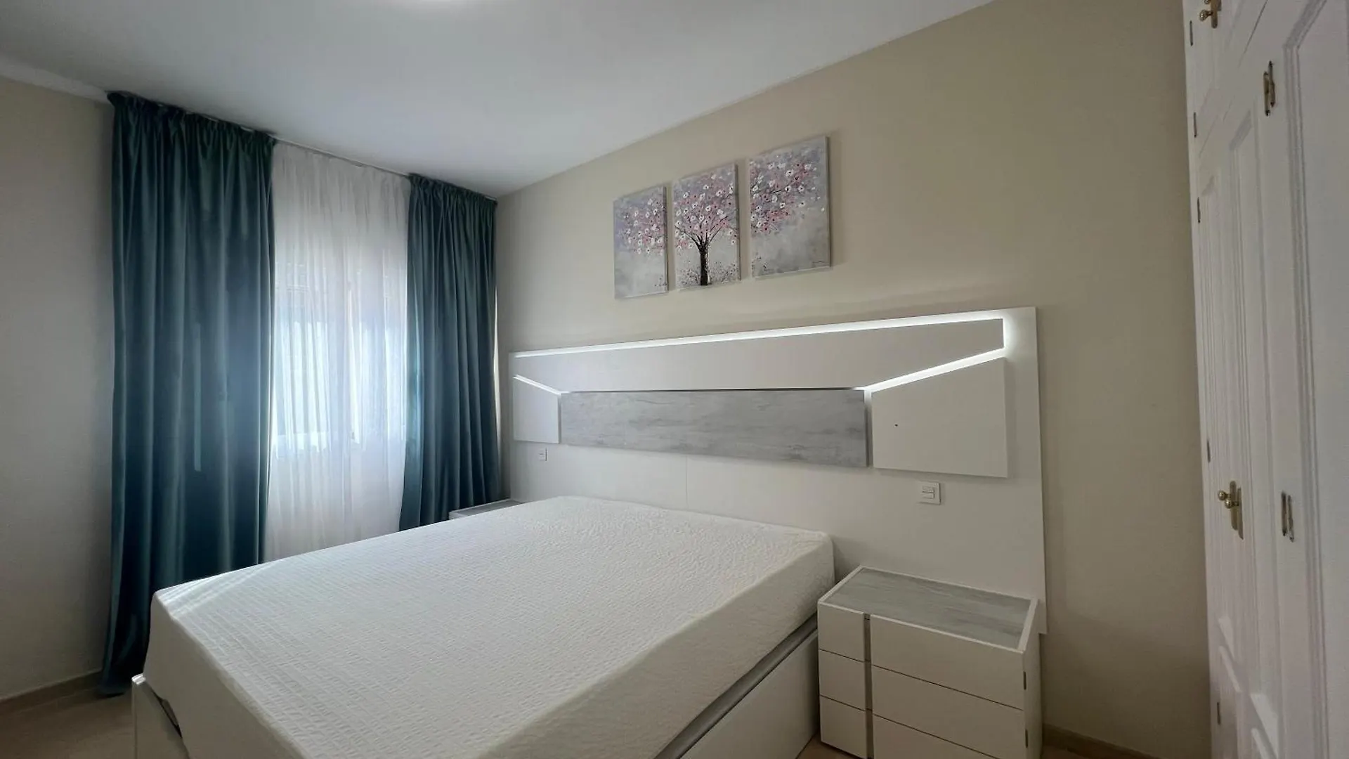 Apartment Park Beach Estepona Spain
